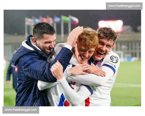 81 分钟绝杀！5 万人小岛掀翻捷克，球场沸腾到结冰