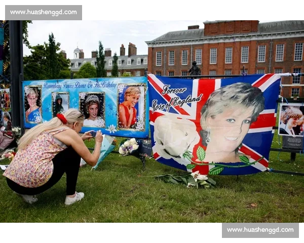印城同袍！哈利现身小马揭幕战现场助威